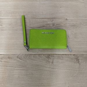MK Clutch With Strap
